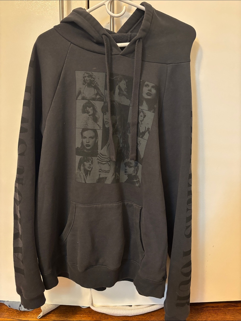Taylor Swift Black hoodie